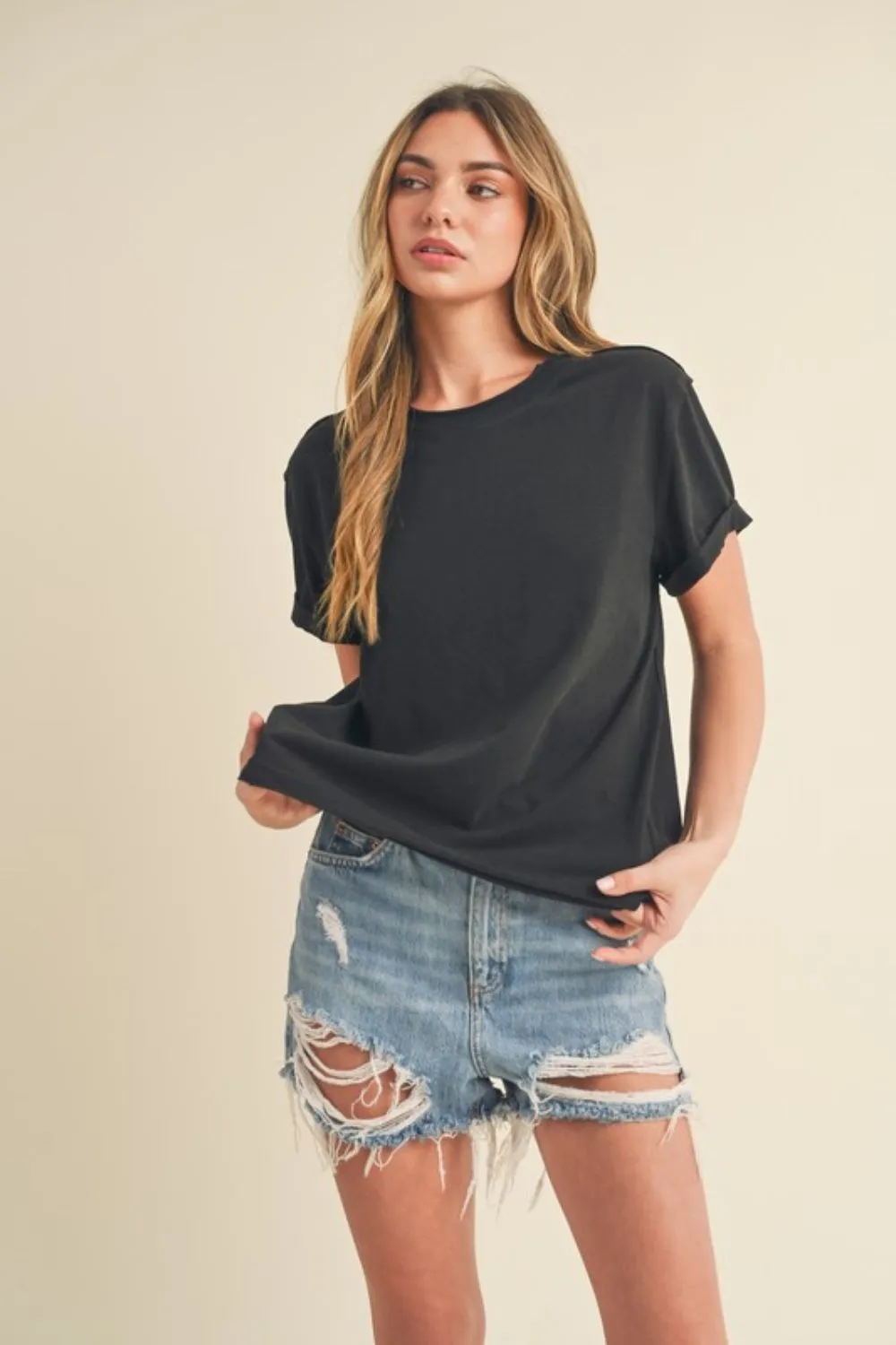 Aemi   Co Exposed Seam Round Neck Short Sleeve T-Shirt