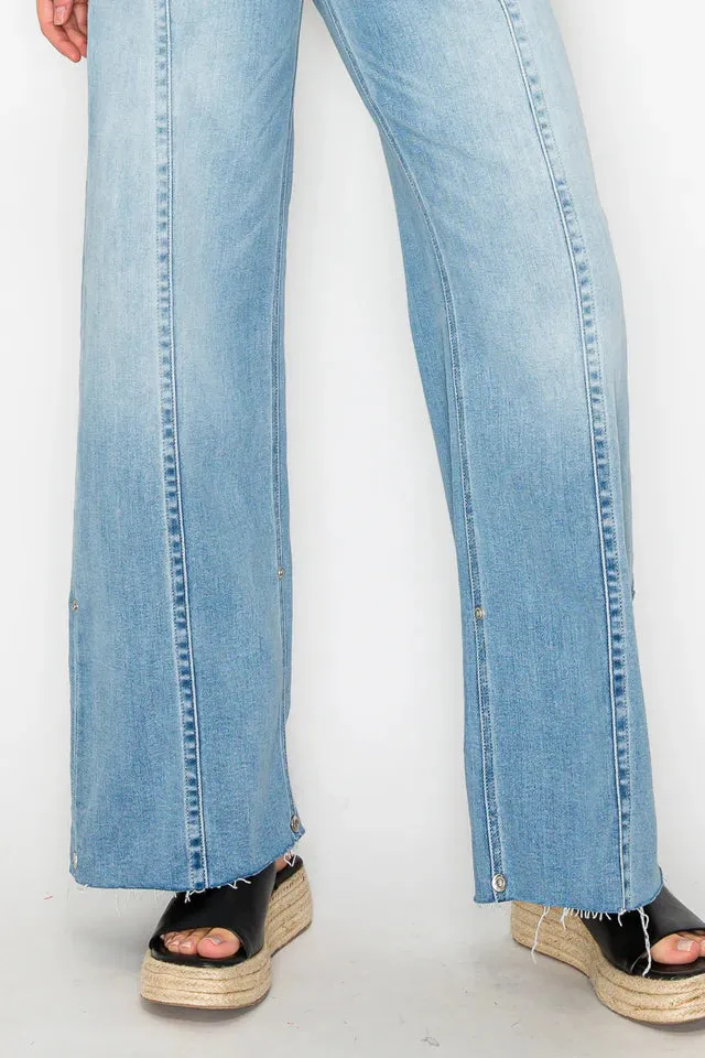 Artemis - Mid Rise Seam Front Wide Leg