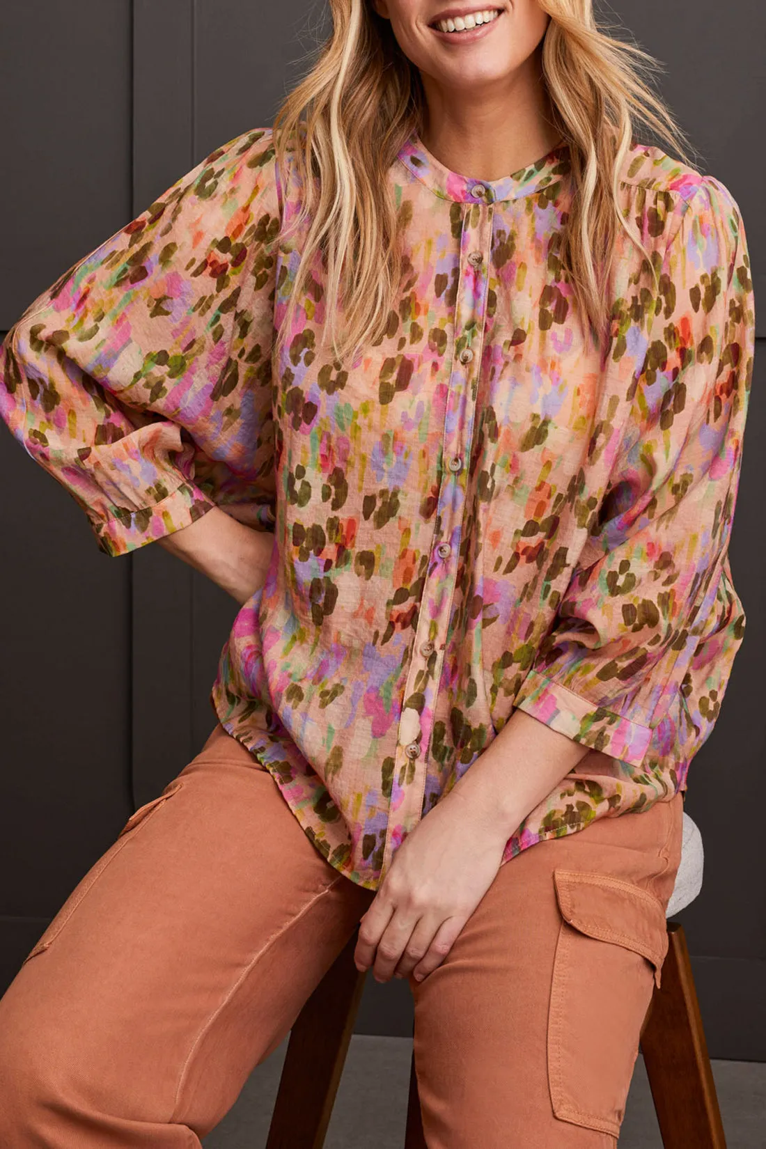FLOWY DOLMAN SLEEVE BLOUSE
