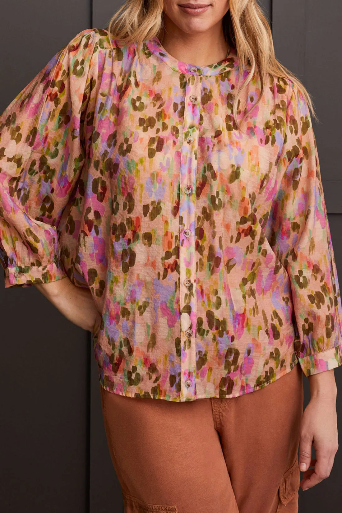FLOWY DOLMAN SLEEVE BLOUSE