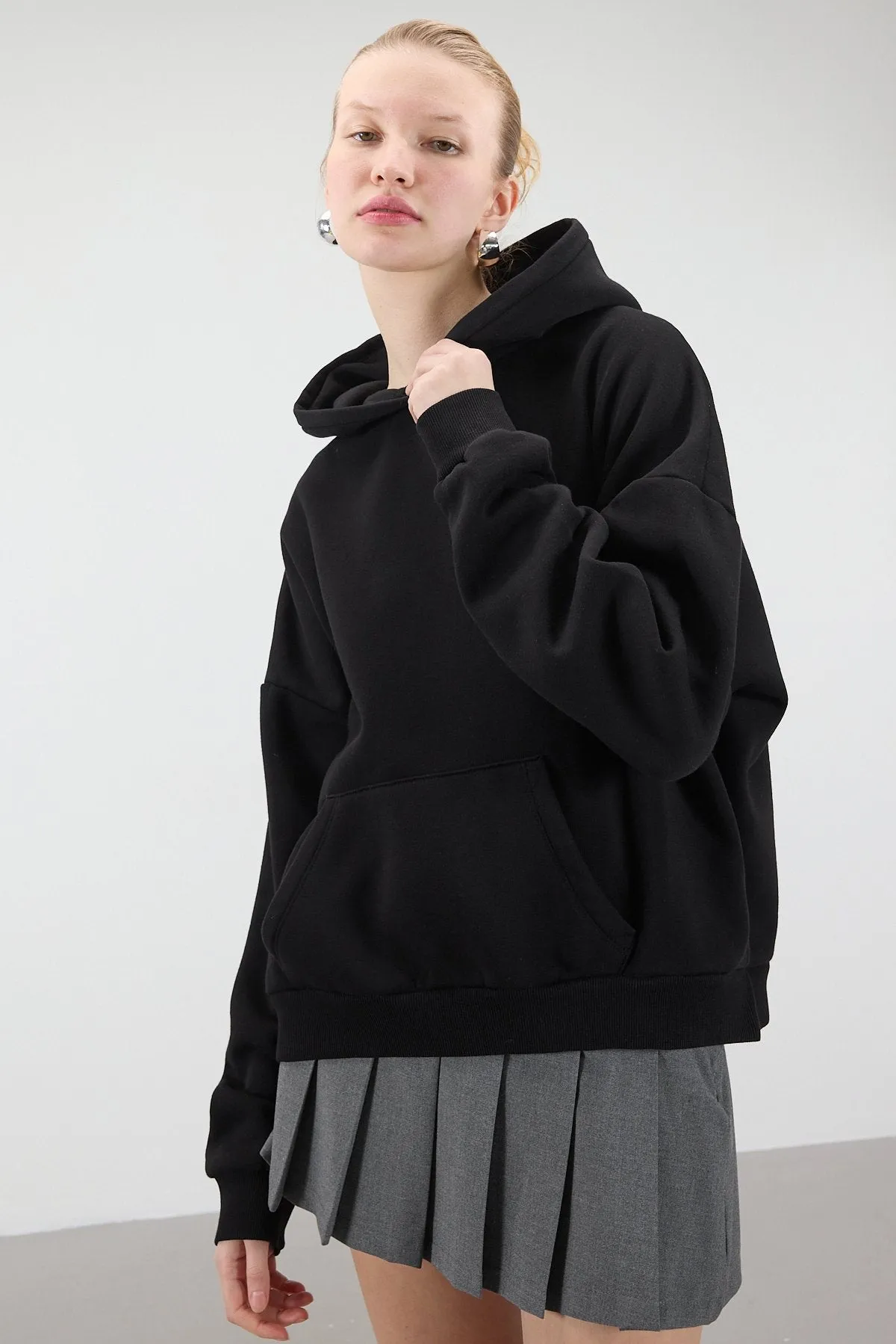 Hooded Brushed Basic Sweatshirt