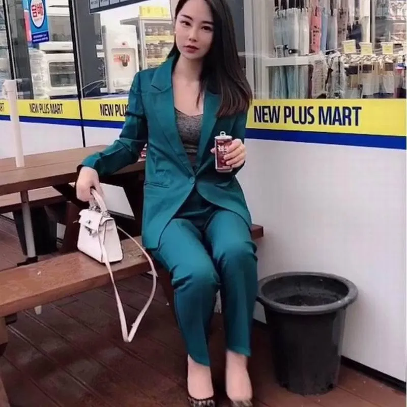 Ladies Professional Suits