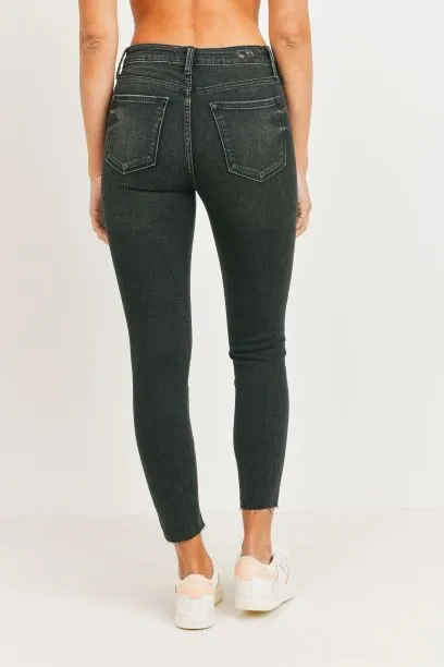 *LORA HIGH RISE COPPED SKINNY WASHED BLACK DENIM
