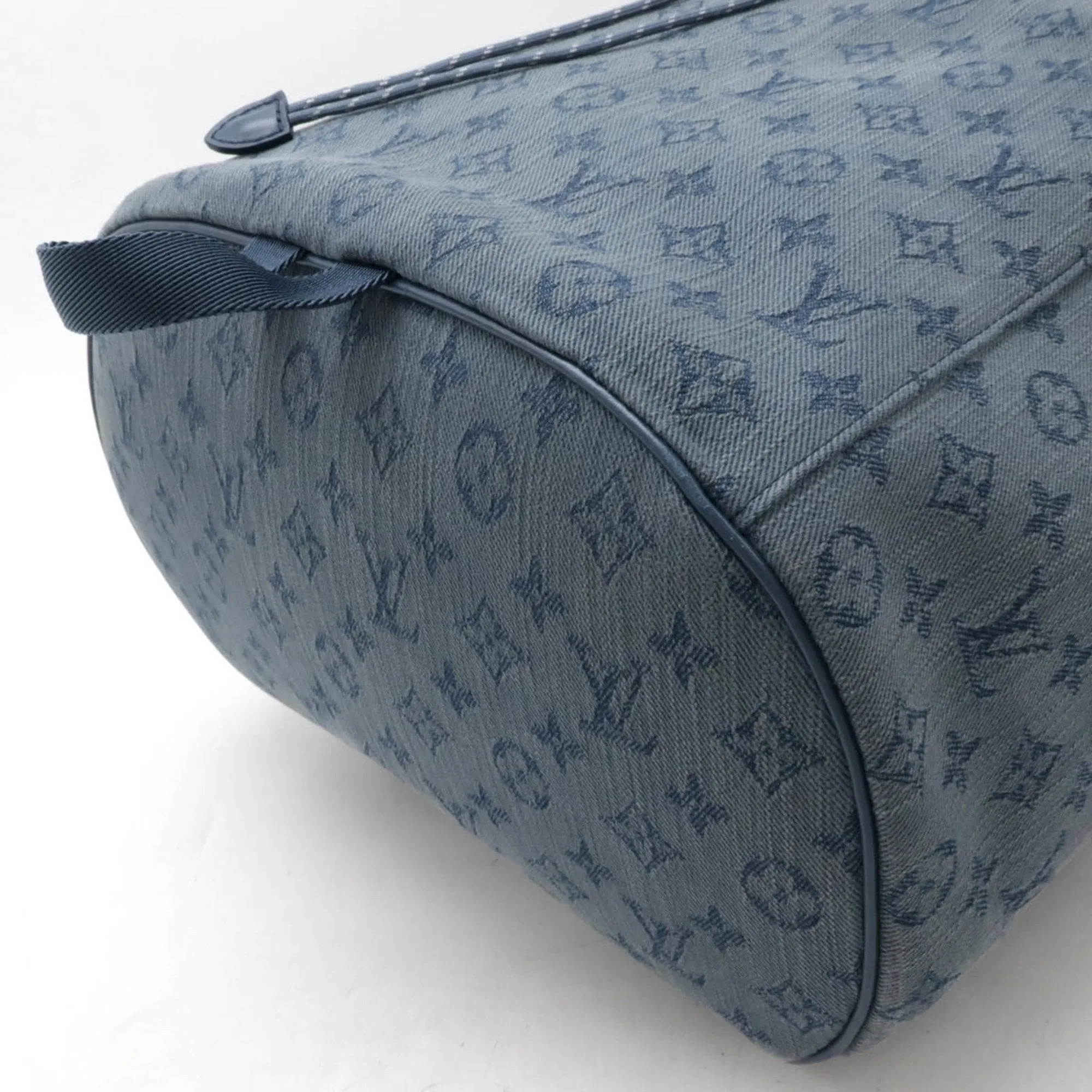 Trendy Inspired Louis Vuitton Chalk Backpack